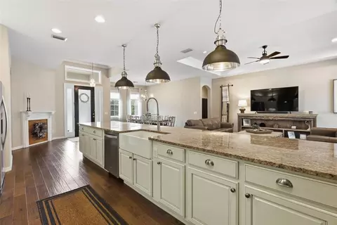 Kitchen - 16324 26th St E, Parrish, FL 34219 photo 9 of 10