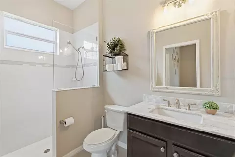Bath - 16324 26th St E, Parrish, FL 34219 photo 3 of 5