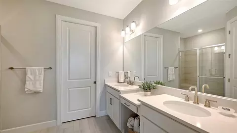 Bath - Undisclosed, Bradenton, FL 34211 photo 1 of 4