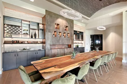 Dining - Undisclosed, Bradenton, FL 34211 photo 6 of 11