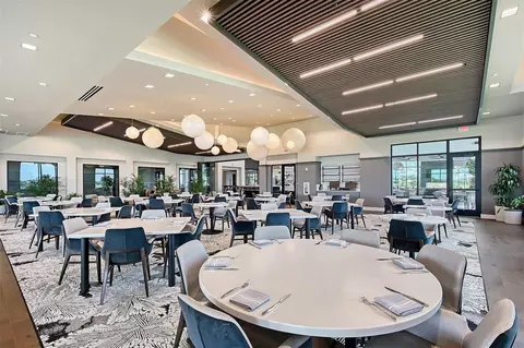 Dining - Undisclosed, Bradenton, FL 34211 photo 10 of 11