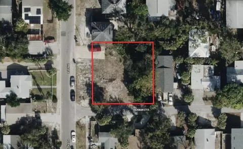 3820 7th St S, Saint Petersburg, FL 33705