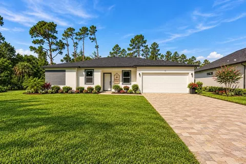 71 Stanhope St, Port Charlotte, FL 33954