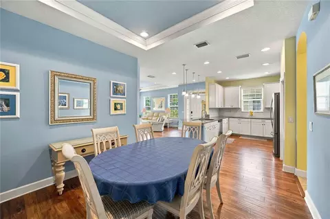Dining - 299 Capulet Dr, Venice, FL 34292 photo 2 of 4