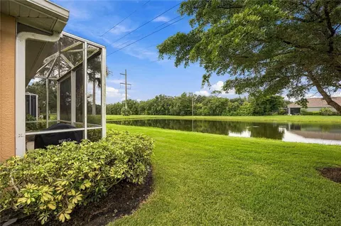 Exterior - 299 Capulet Dr, Venice, FL 34292 photo 6 of 15
