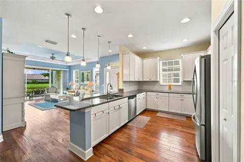 Kitchen - 299 Capulet Dr, Venice, FL 34292 photo 4 of 7