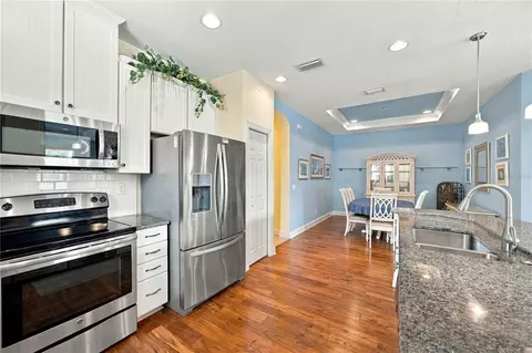 Kitchen - 299 Capulet Dr, Venice, FL 34292 photo 7 of 7