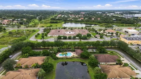 View/Area - 299 Capulet Dr, Venice, FL 34292 photo 2 of 2