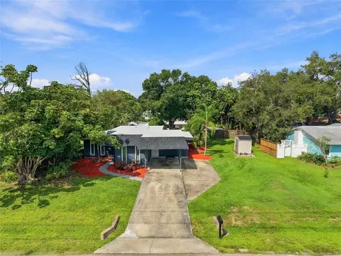 2629 Jamaica St #1, Sarasota, FL 34231