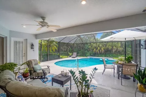 Exterior - 3331 45th Ave E, Bradenton, FL 34203 photo 2 of 12