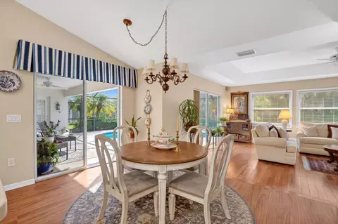 Dining - 3331 45th Ave E, Bradenton, FL 34203 photo 1 of 2