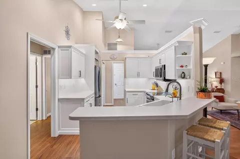 Kitchen - 3331 45th Ave E, Bradenton, FL 34203 photo 3 of 4