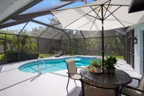 Exterior - 3331 45th Ave E, Bradenton, FL 34203 photo 6 of 12