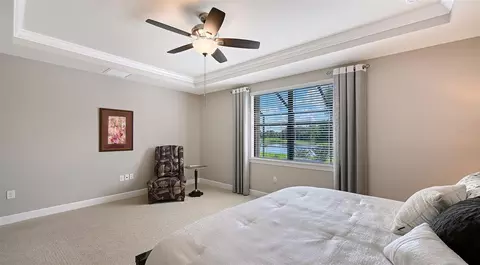 Bedroom - 6827 Gosport Cv, Bradenton, FL 34202 photo 2 of 4