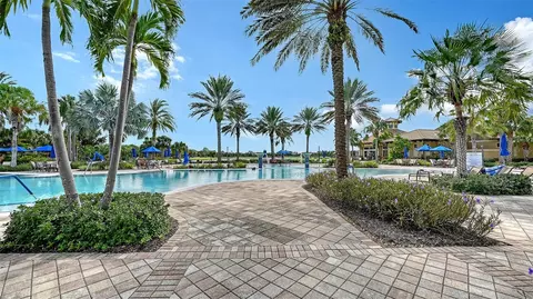 Exterior - 6827 Gosport Cv, Bradenton, FL 34202 photo 16 of 27