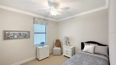 Bedroom - 6827 Gosport Cv, Bradenton, FL 34202 photo 3 of 4