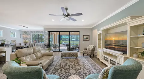 Living - 6827 Gosport Cv, Bradenton, FL 34202 photo 2 of 4