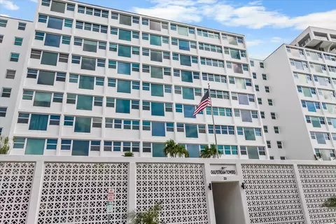 33 S Gulfstream Ave #307, Sarasota, FL 34236