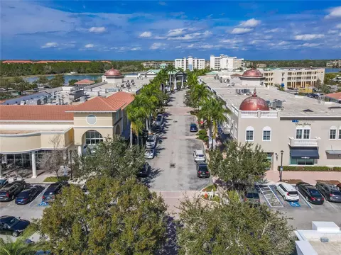 View/Area - 10520 Boardwalk Loop #302, Bradenton, FL 34202 photo 8 of 10