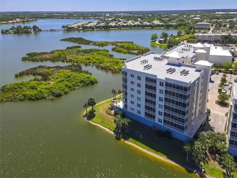 View/Area - 10520 Boardwalk Loop #302, Bradenton, FL 34202 photo 3 of 10