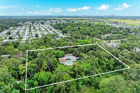 2953 47th St, Sarasota, FL 34234