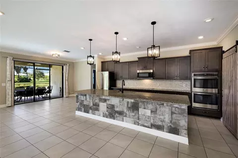 Kitchen - 3004 156th Ter E, Parrish, FL 34219 photo 1 of 4