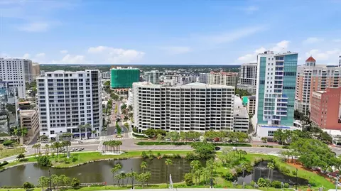 1255 N Gulfstream Ave #204, Sarasota, FL 34236