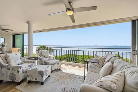 6460 Mourning Dove Dr #305, Bradenton, FL 34210