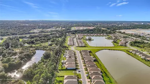 View/Area - 446 Ibiza Loop, Venice, FL 34292 photo 8 of 9