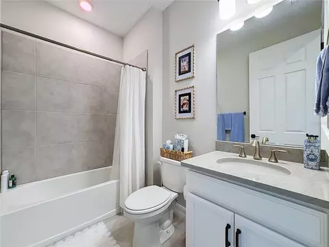 Bath - 446 Ibiza Loop, Venice, FL 34292 photo 1 of 5