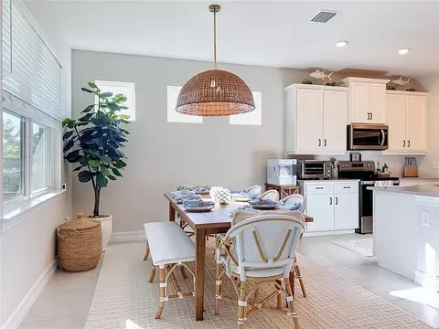 Dining - 446 Ibiza Loop, Venice, FL 34292 photo 2 of 3