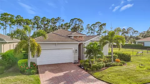Exterior - 446 Ibiza Loop, Venice, FL 34292 photo 2 of 8