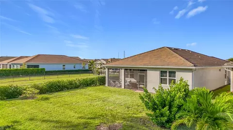 Exterior - 446 Ibiza Loop, Venice, FL 34292 photo 8 of 8