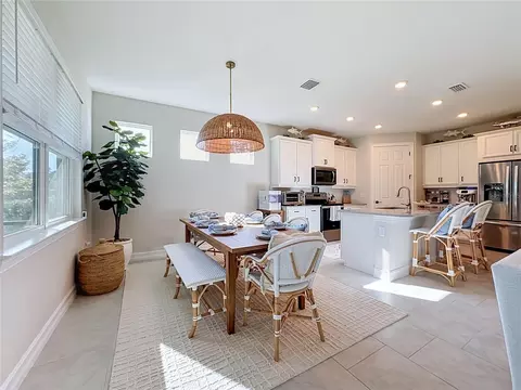 Dining - 446 Ibiza Loop, Venice, FL 34292 photo 3 of 3