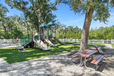 View/Area - 4739 Compass Dr, Bradenton, FL 34208 photo 11 of 14