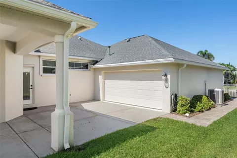 Exterior - 4739 Compass Dr, Bradenton, FL 34208 photo 12 of 14