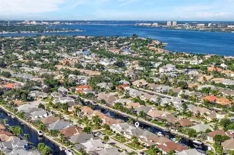 View/Area - 4739 Compass Dr, Bradenton, FL 34208 photo 9 of 14