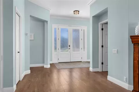 Entry Way - 4739 Compass Dr, Bradenton, FL 34208 photo 9 of 15
