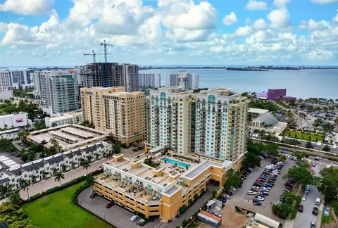 800 N Tamiami Trl #1504, Sarasota, FL 34236