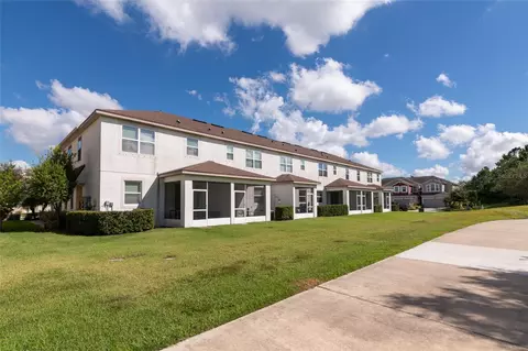 Exterior - 12121 Trailhead Dr, Bradenton, FL 34211 photo 4 of 14