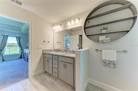 Bath - 6811 162nd Pl E, Parrish, FL 34219 photo 2 of 4