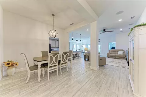 Dining - 6811 162nd Pl E, Parrish, FL 34219 photo 1 of 5