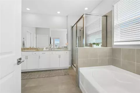 Bath - 502 158th St E, Bradenton, FL 34212 photo 1 of 4