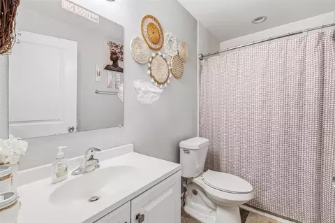 Bath - 409 Bridle Path, Arcadia, FL 34266 photo 1 of 3