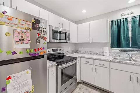 Kitchen - 409 Bridle Path, Arcadia, FL 34266 photo 4 of 4