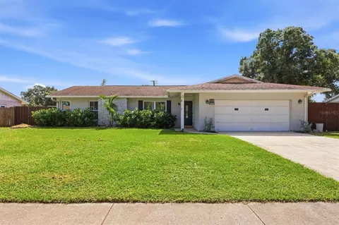 828 Ponderosa Pine Ln, Sarasota, FL 34243