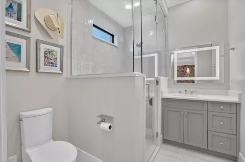Bath - 1625 Rio Vista Ter, Parrish, FL 34219 photo 5 of 7