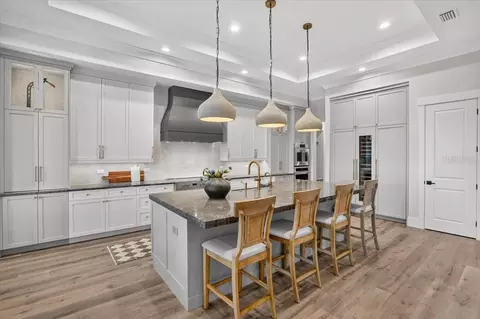 Kitchen - 1625 Rio Vista Ter, Parrish, FL 34219 photo 2 of 10