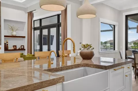 Kitchen - 1625 Rio Vista Ter, Parrish, FL 34219 photo 6 of 10