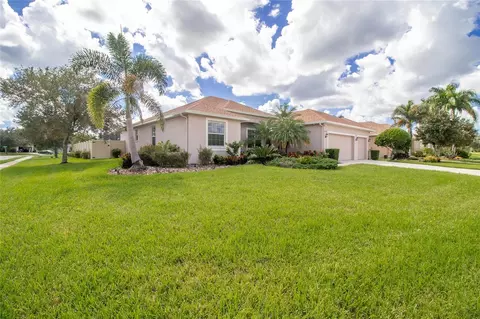 Exterior - 13311 50th Ln E, Parrish, FL 34219 photo 5 of 17